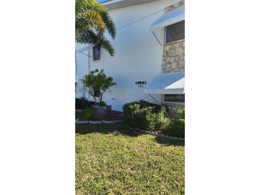 5915 18th Street N #12 Saint Petersburg FL 33714 TB8337497 image14
