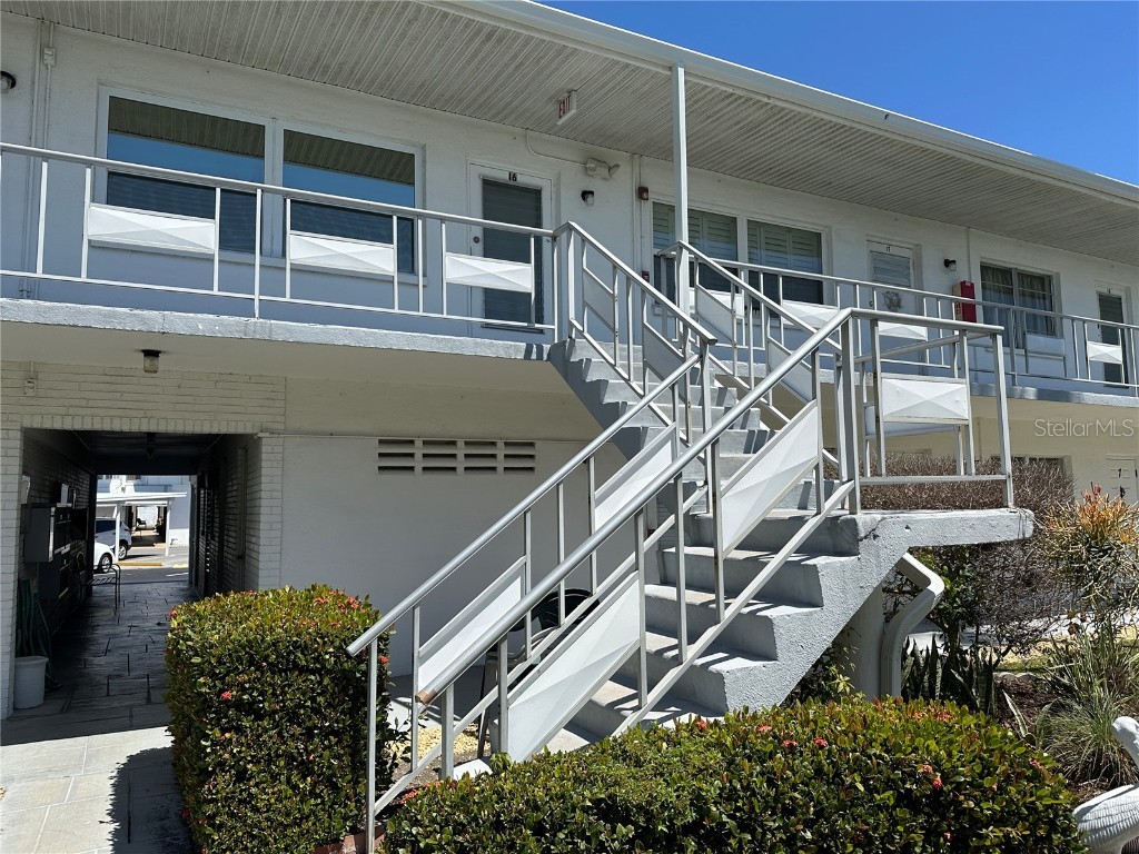 5915 18th Street N #16 Saint Petersburg FL 33714 T3518695 image1