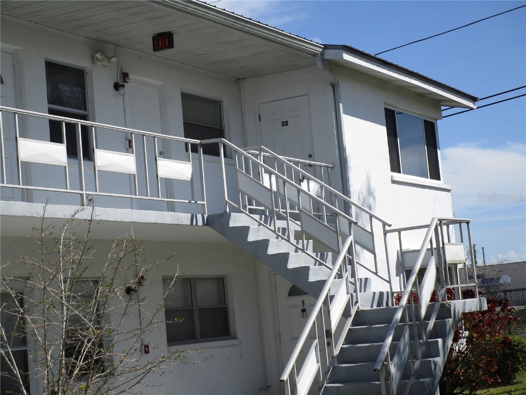 5915 18th Street N #20 Saint Petersburg FL 33714 U8153842 image1