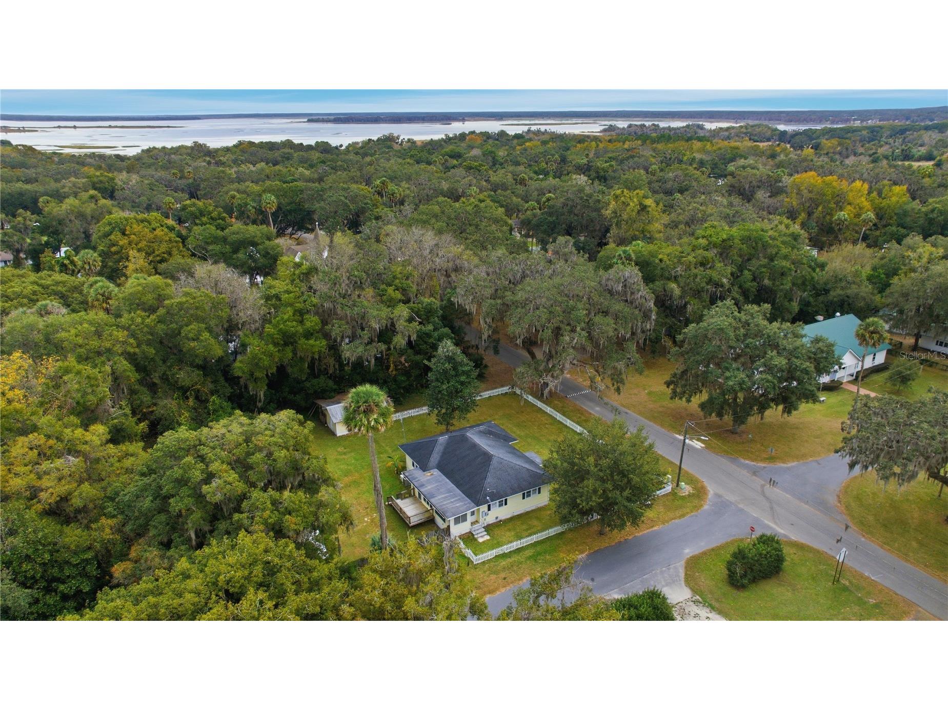 5915 Avenue F Mc Intosh FL 32664 OM714504 image46