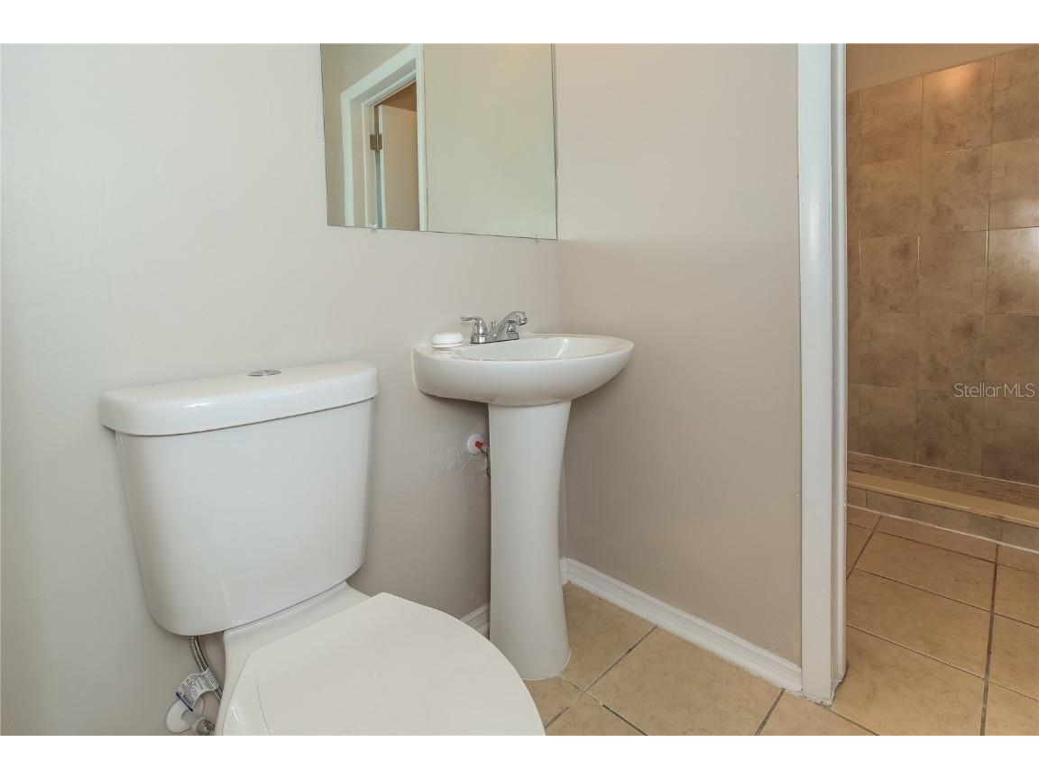 5915 Beechmont Boulevard Orlando FL 32808 O6359257 image10