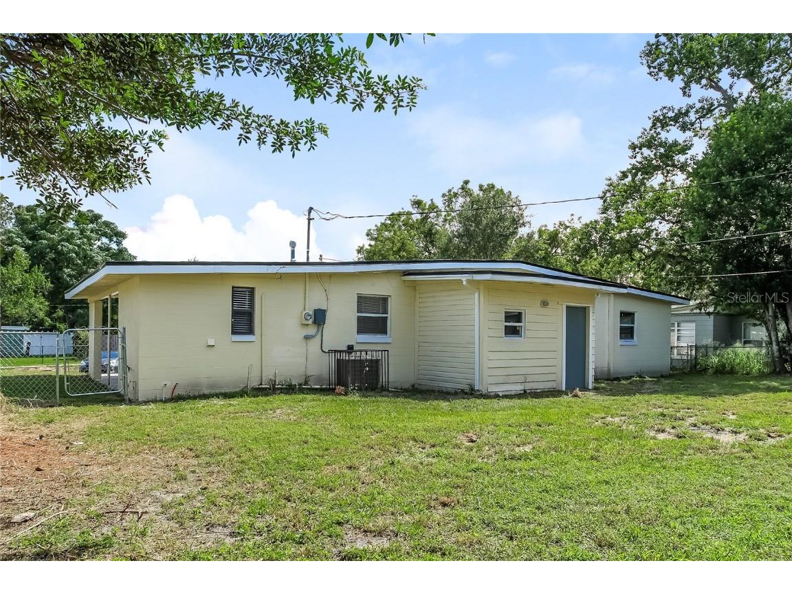 5915 Beechmont Boulevard Orlando FL 32808 O6359257 image14