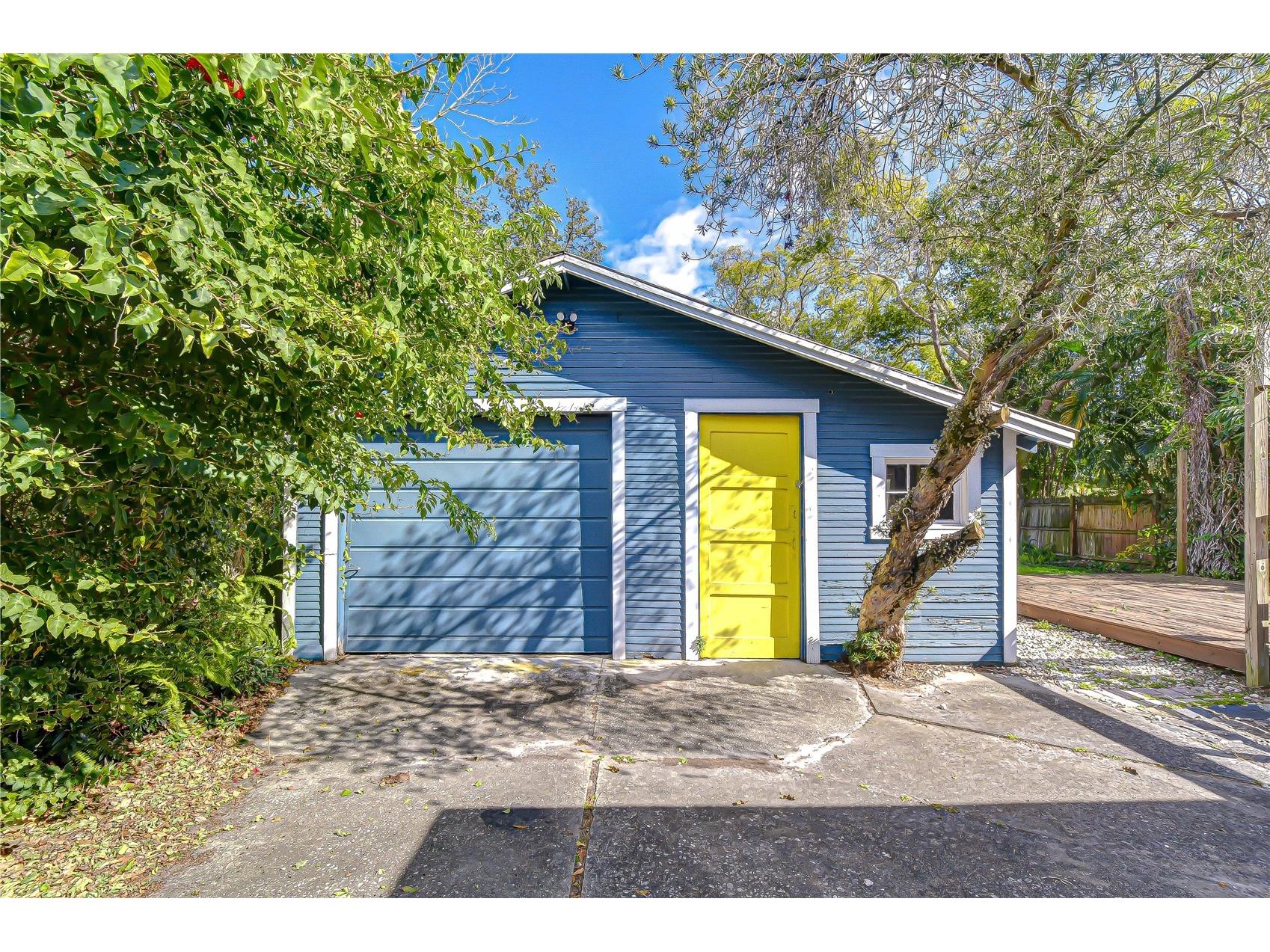 5915 N Otis Avenue Tampa FL 33604 TB8466975 image32