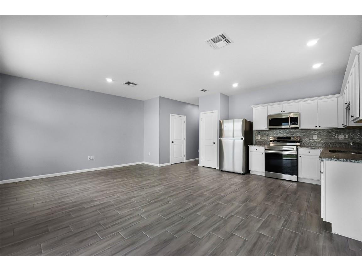 5915 Piney Shrub Place Saint Cloud FL 34771 O6332832 image10