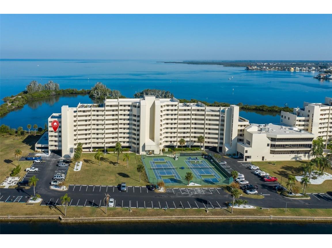 5915 Sea Ranch Drive #415 Hudson FL 34667 W7881018 image1