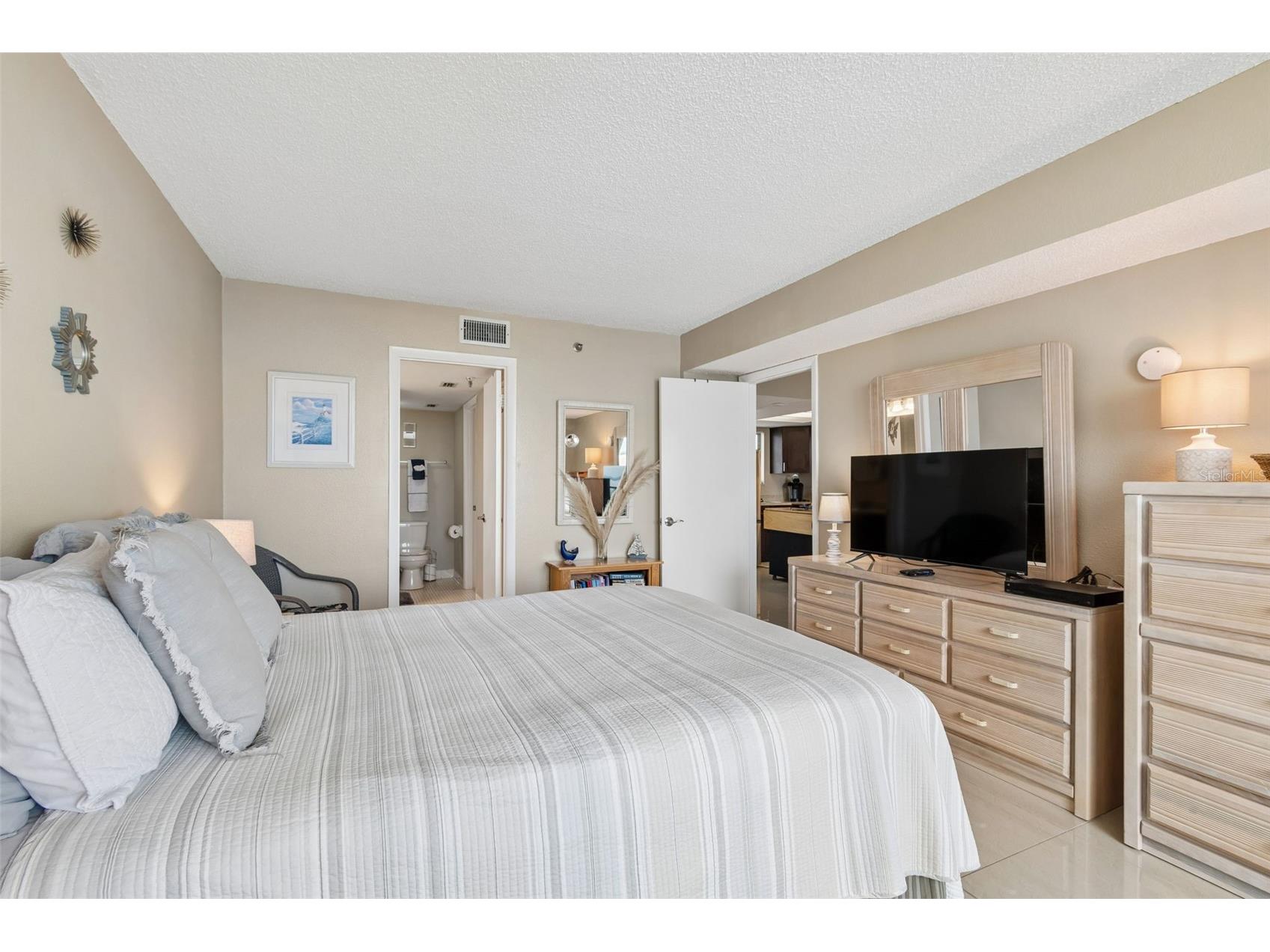 5915 Sea Ranch Drive #611 Hudson FL 34667 TB8517746 image28