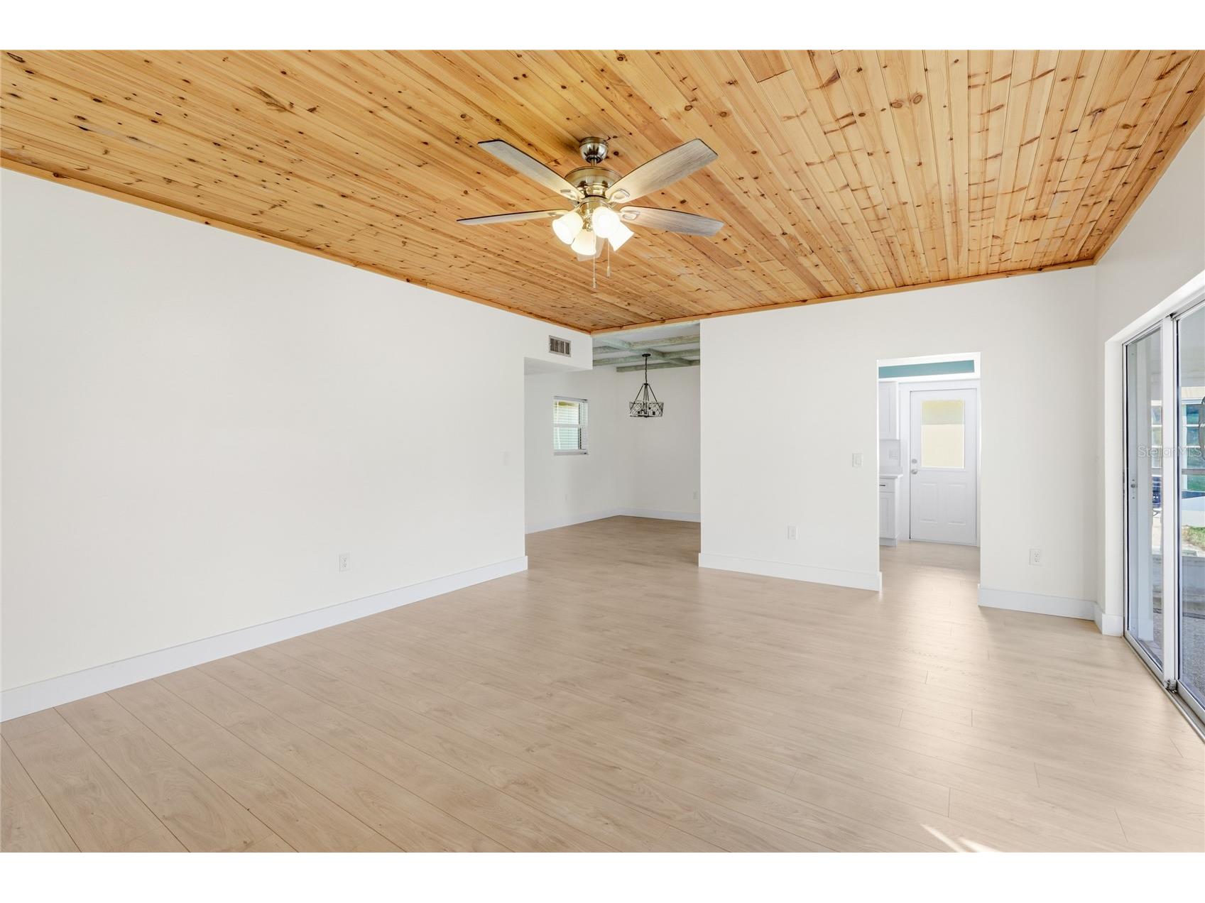 5915 Tidewood Avenue #4 Sarasota FL 34231 A4675716 image10