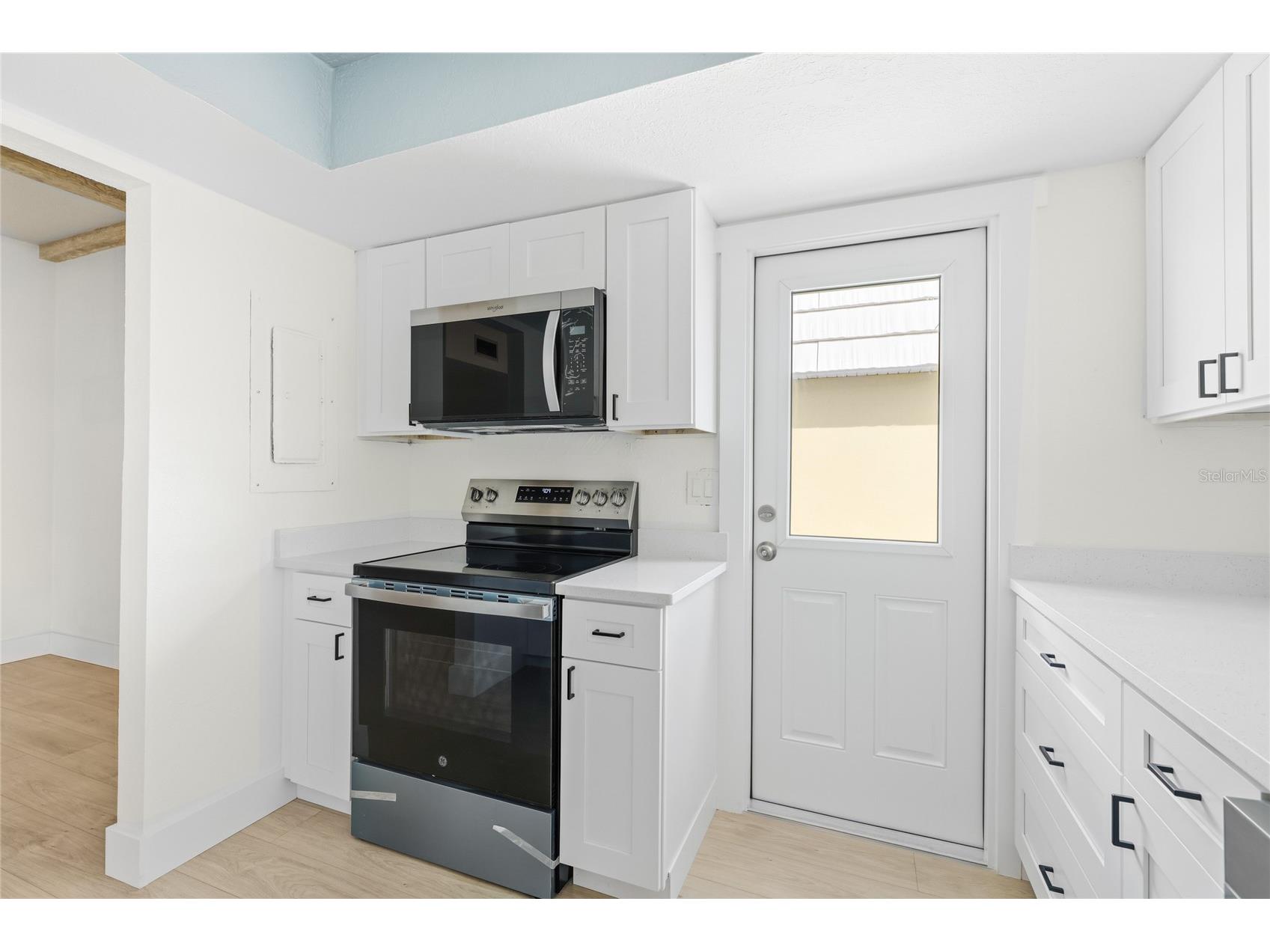 5915 Tidewood Avenue #4 Sarasota FL 34231 A4675716 image13