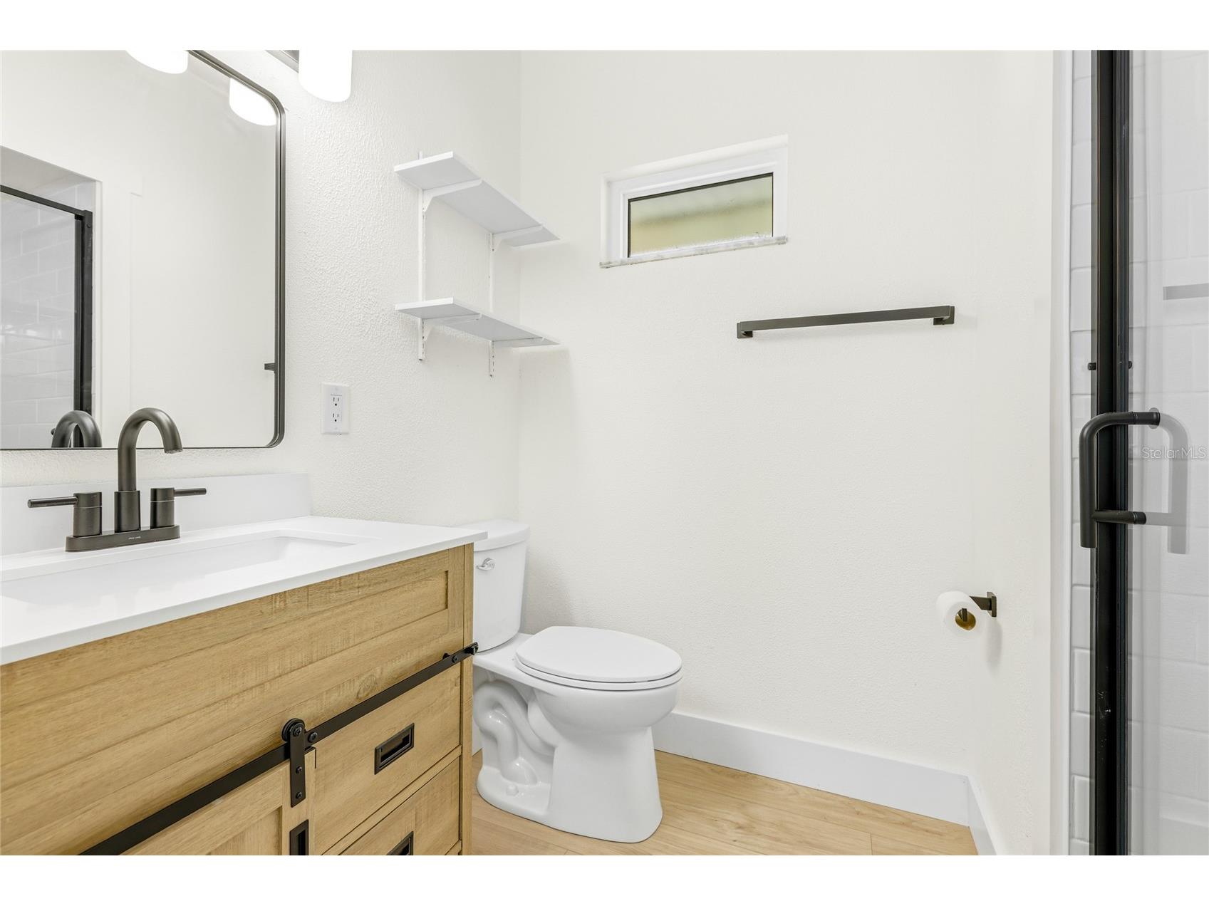 5915 Tidewood Avenue #4 Sarasota FL 34231 A4675716 image19