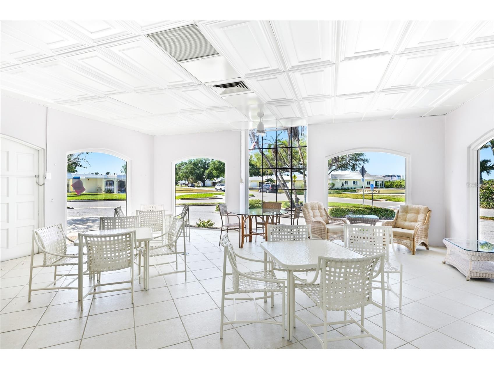 5915 Tidewood Avenue #4 Sarasota FL 34231 A4675716 image37
