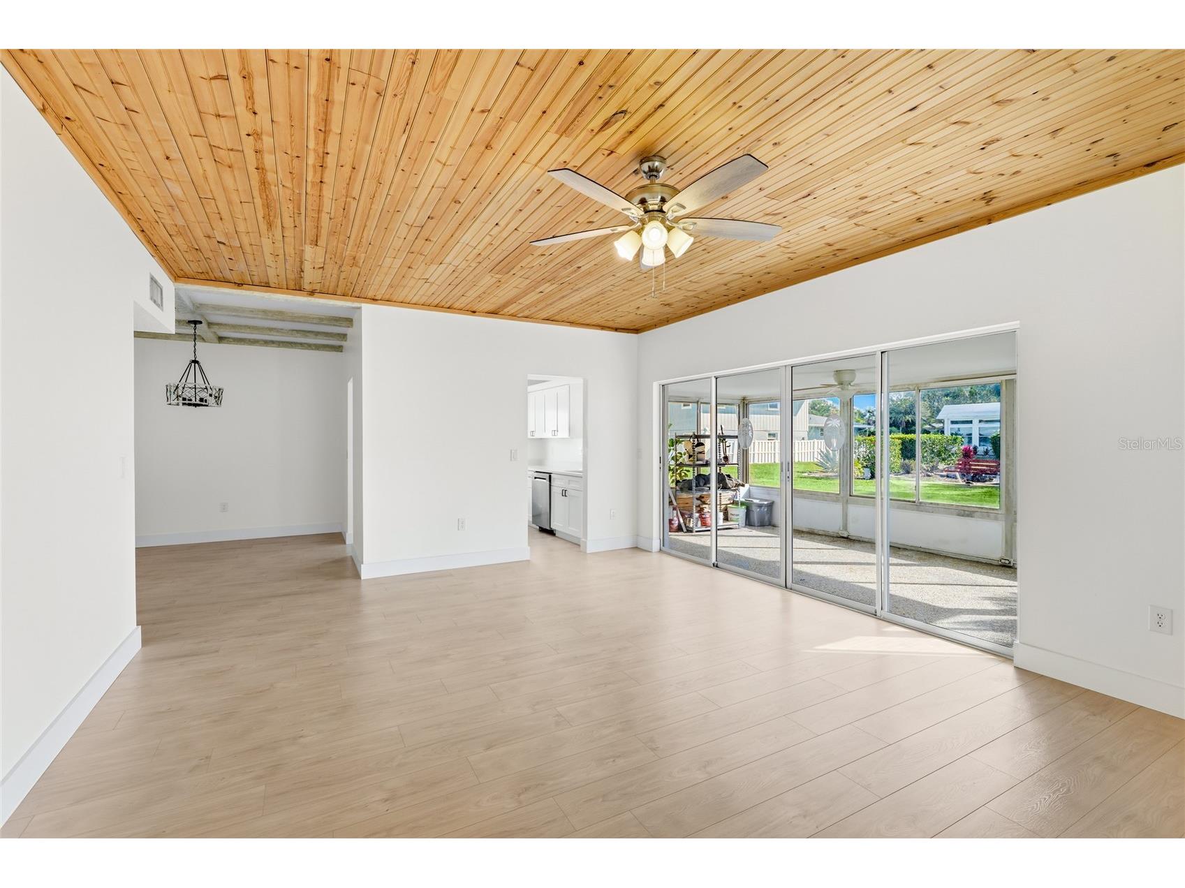 5915 Tidewood Avenue #4 Sarasota FL 34231 A4675716 image9