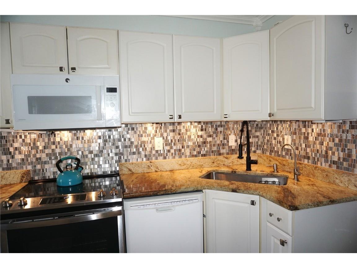 5916 16th Avenue N Saint Petersburg FL 33710 TB8440775 image20