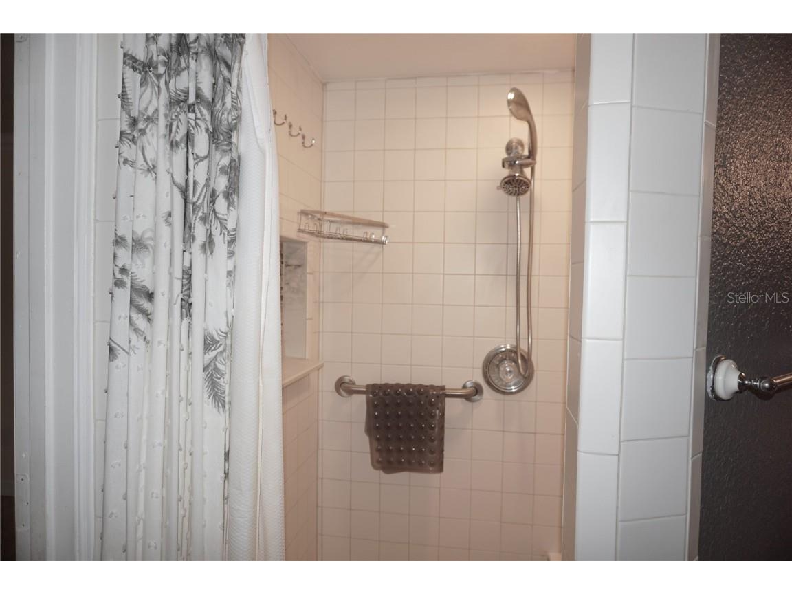 5916 16th Avenue N Saint Petersburg FL 33710 TB8440775 image41