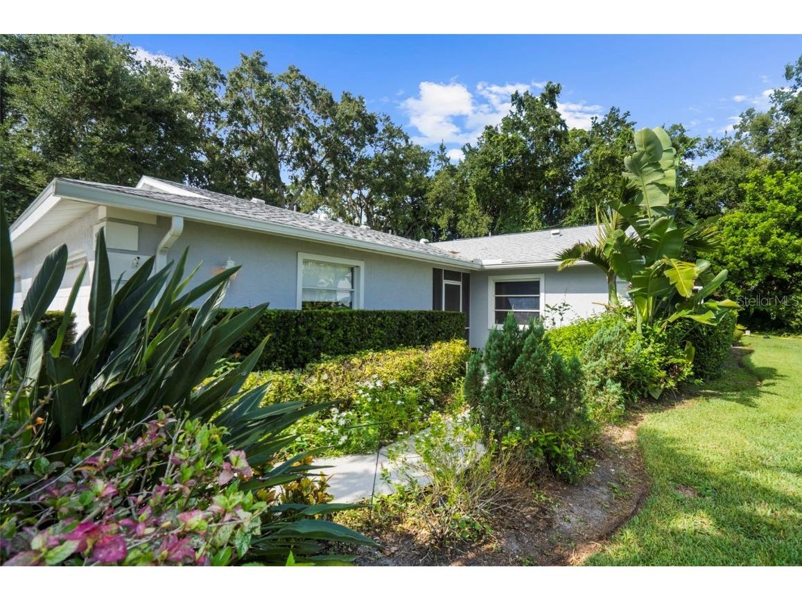 5916 Bonaventure Place Sarasota FL 34243 A4636371 image1