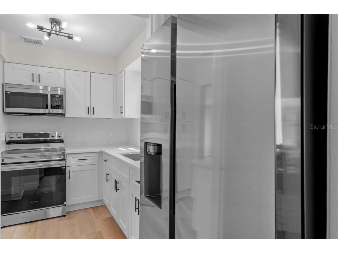 5916 Gulfport Boulevard S Gulfport FL 33707 A4662493 image14