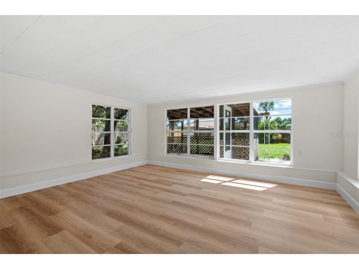 5916 Gulfport Boulevard S Gulfport FL 33707 A4662493 image23