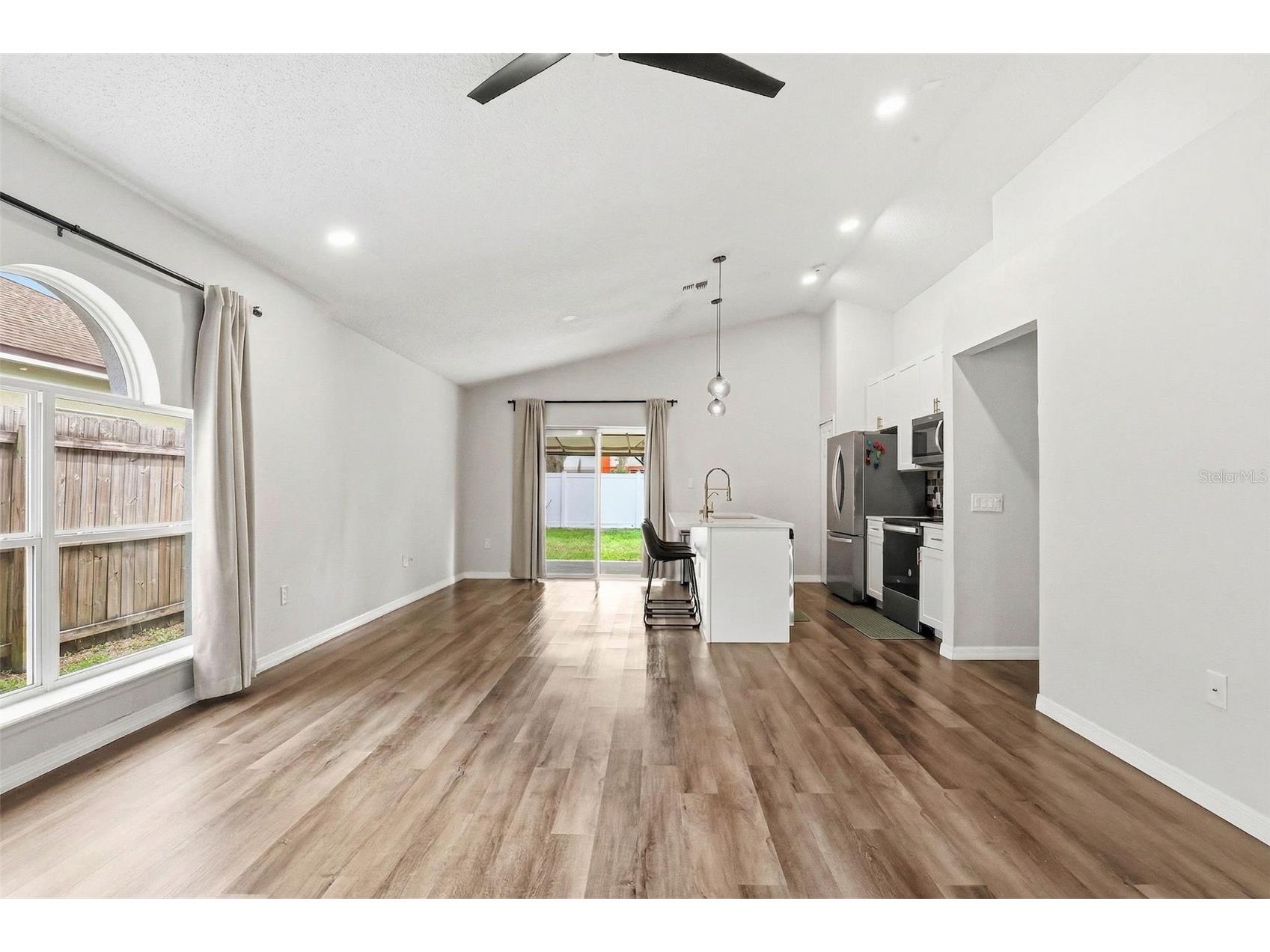 5916 Lake Front Drive Wesley Chapel FL 33545 TB8496651 image11