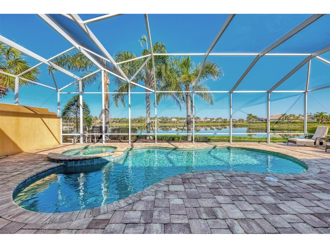 5916 Mariposa Lane Sarasota FL 34238 A4642563 image1