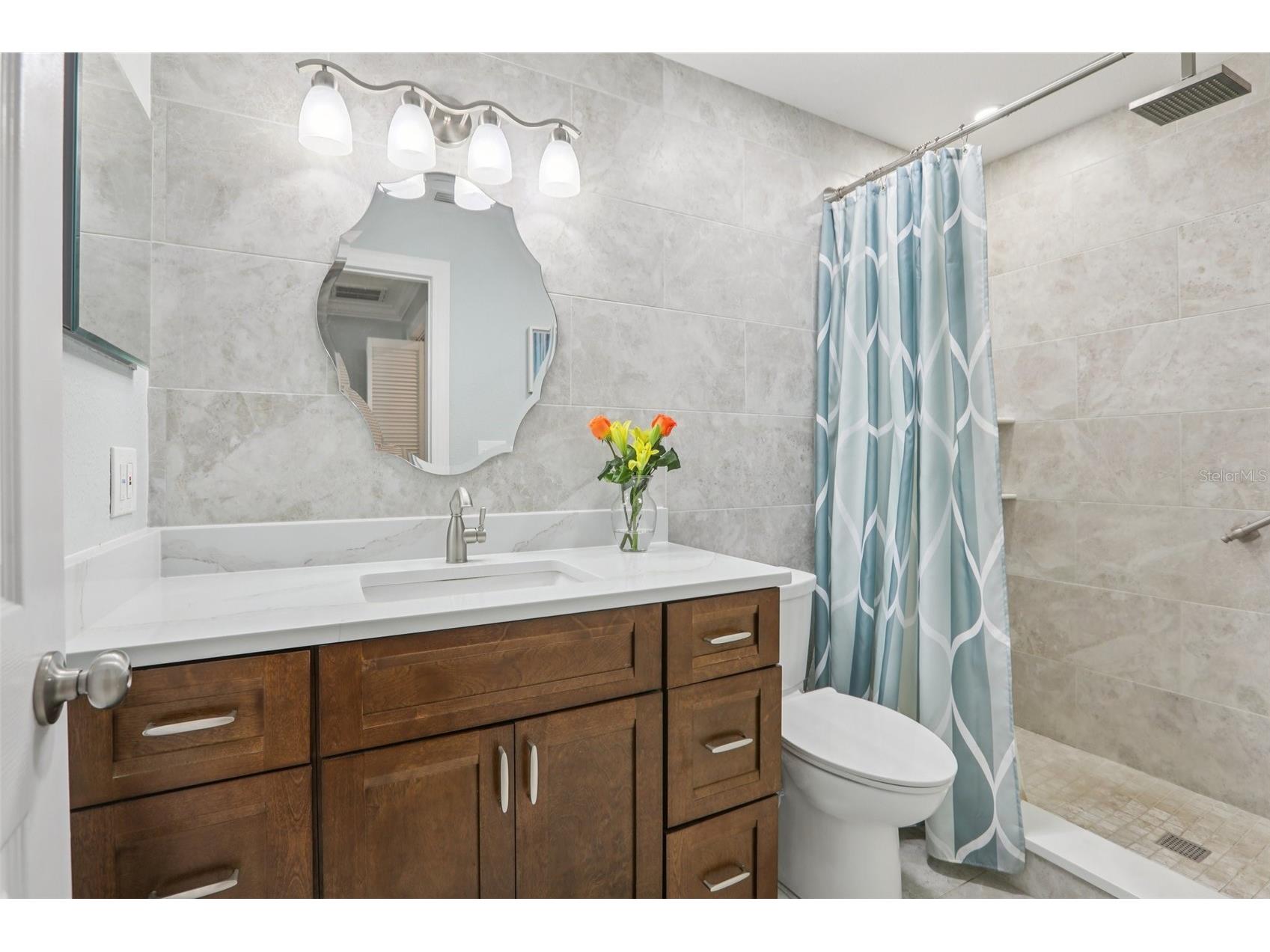 5916 Oakhurst Drive Seminole FL 33772 TB8493825 image17