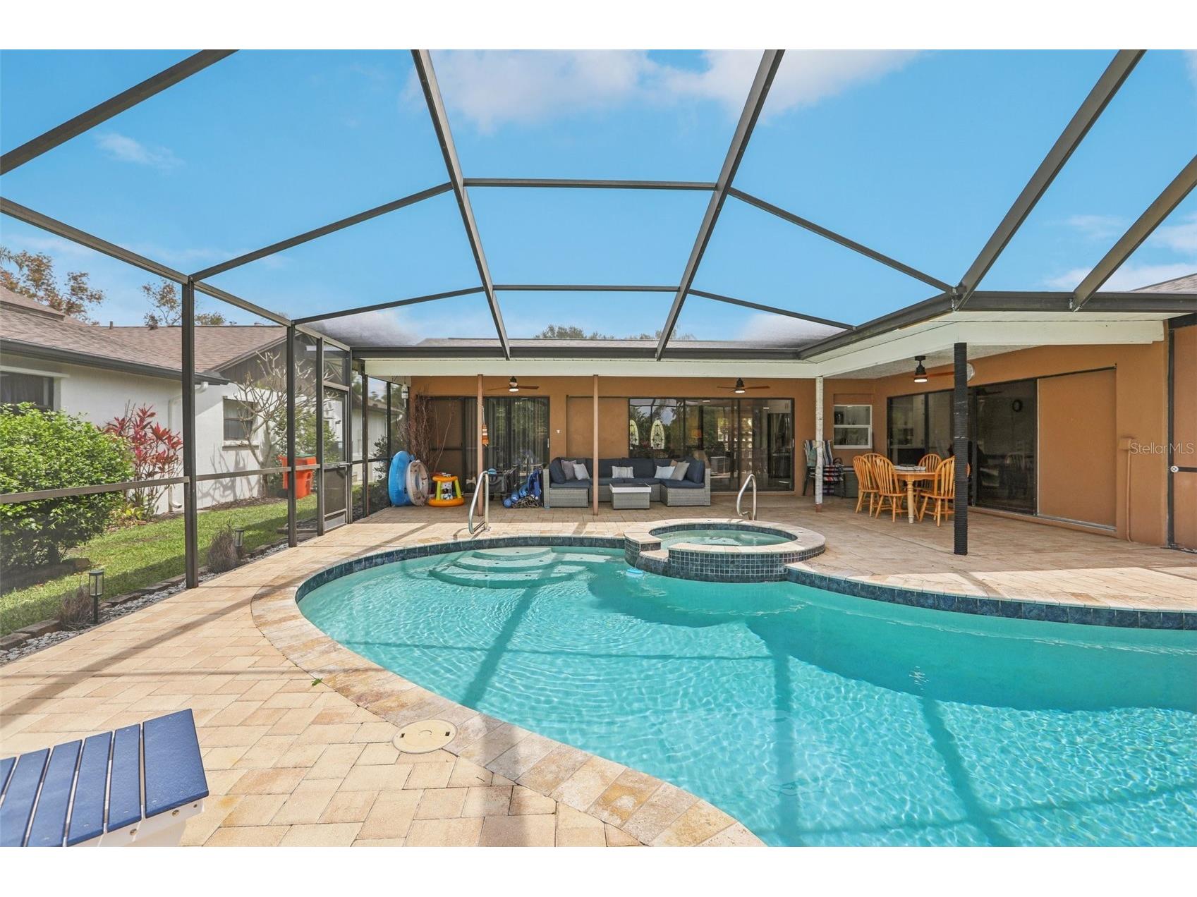 5916 Oakhurst Drive Seminole FL 33772 TB8493825 image23