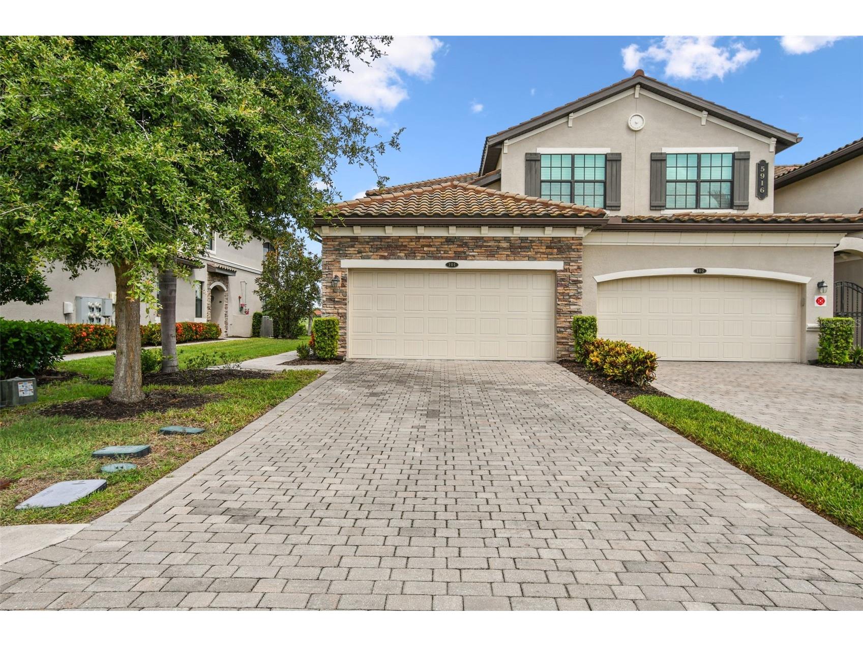 5916 Wake Forest Run #101 Bradenton FL 34211 A4656532 image1