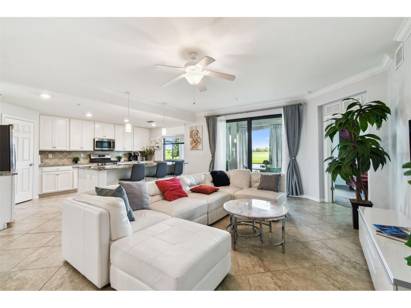 5916 Wake Forest Run #101 Bradenton FL 34211 A4656532 image10