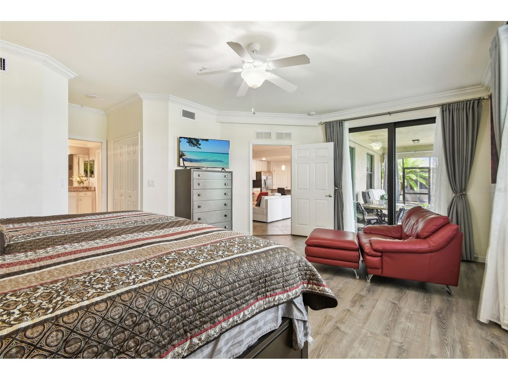 5916 Wake Forest Run #101 Bradenton FL 34211 A4656532 image20