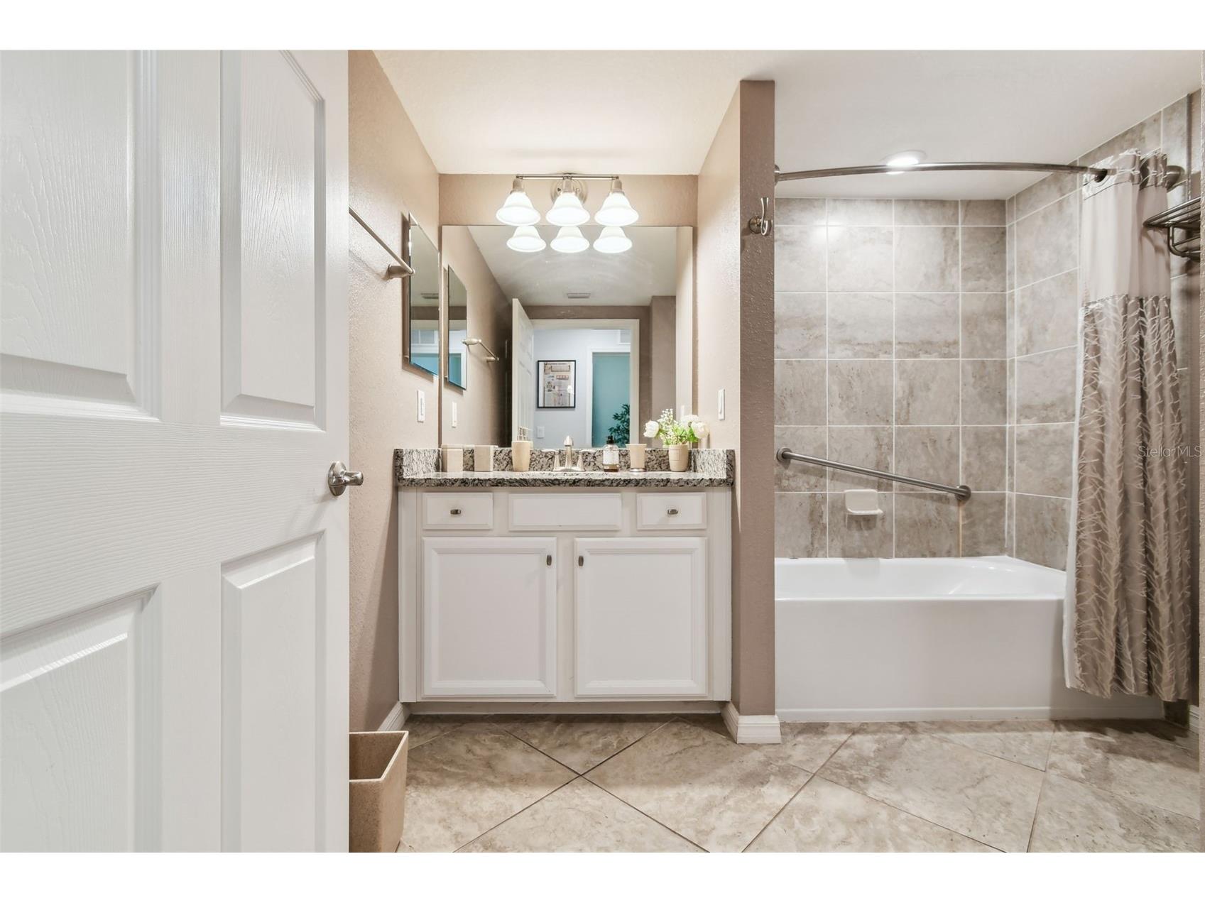 5916 Wake Forest Run #101 Bradenton FL 34211 A4656532 image27