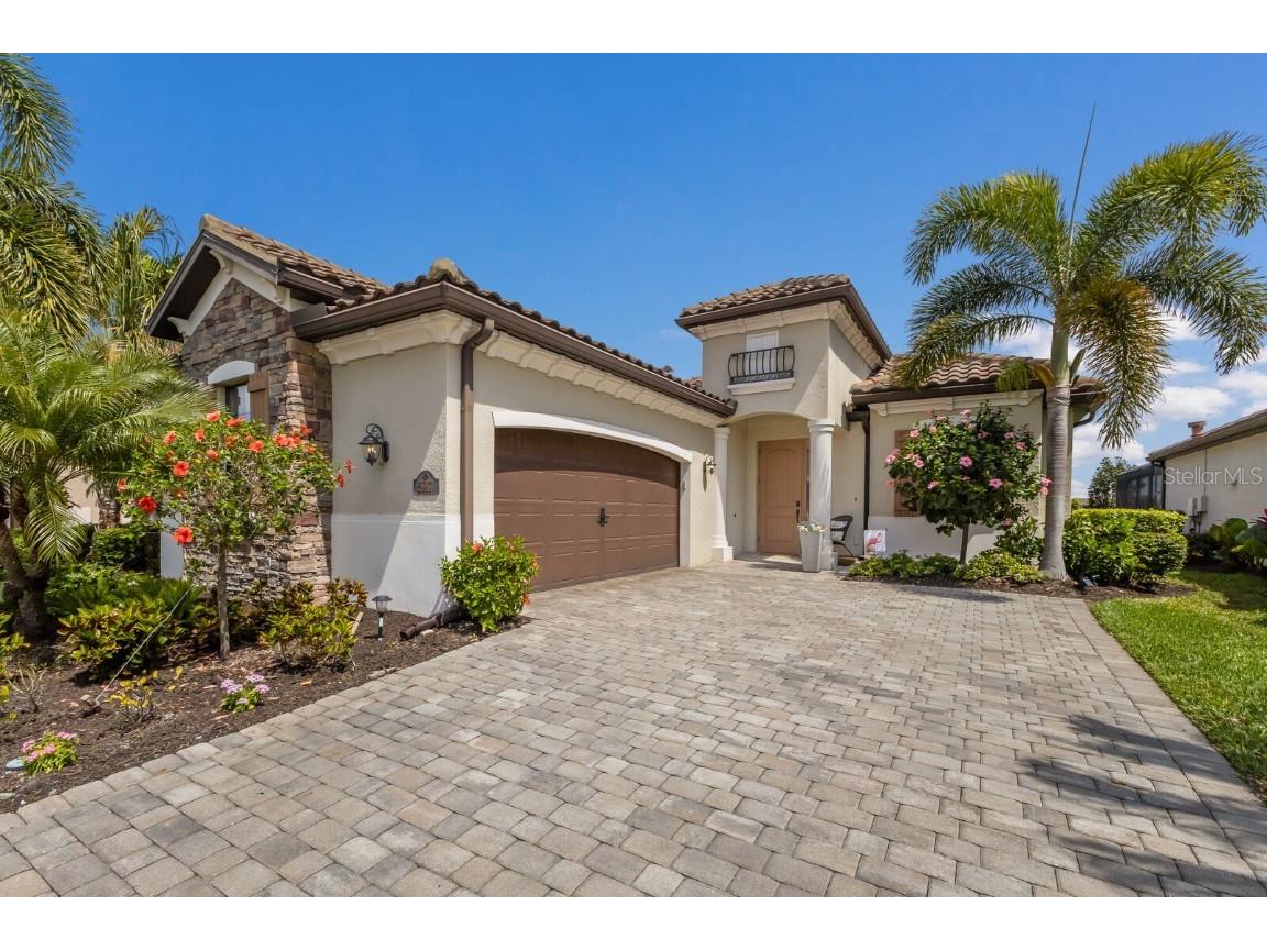 5917 Cessna Run Lakewood Ranch FL 34211 A4646278 image1