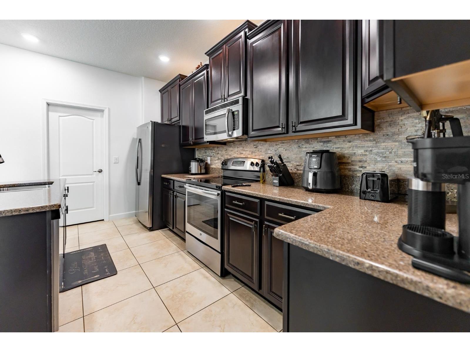 5917 Grassy Point Road Winter Garden FL 34787 O6412321 image5