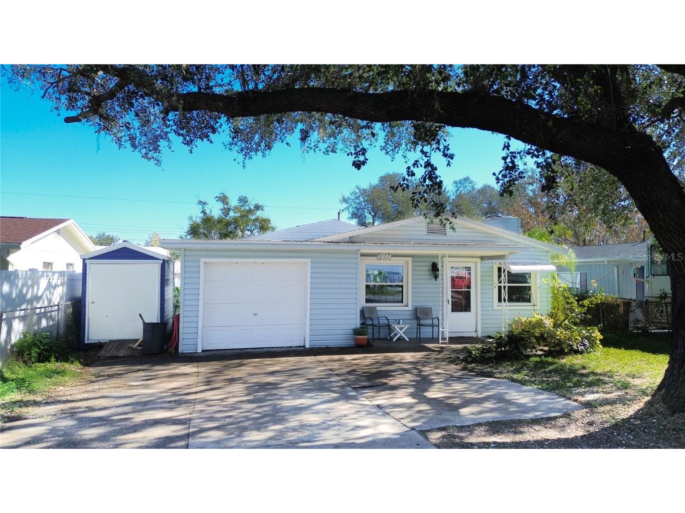 5917 Hilltop Lane E Lakeland FL 33809 P4932899 image1