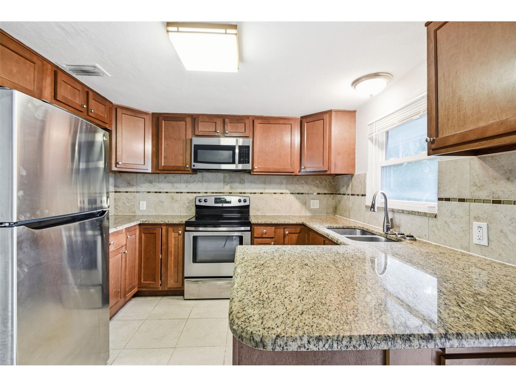 5917 Olive Avenue Sarasota FL 34231 O6411402 image19