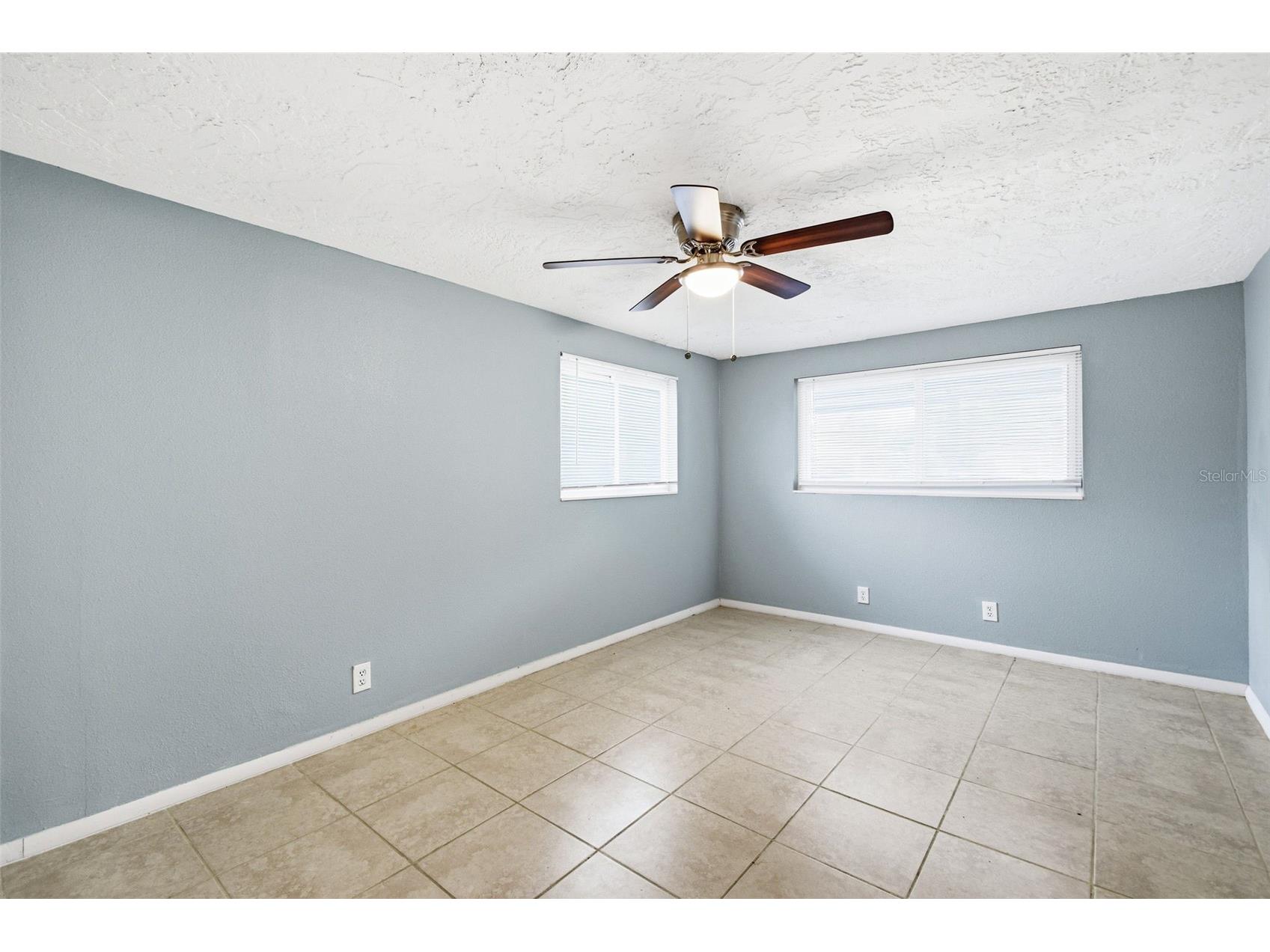 5917 Olive Avenue Sarasota FL 34231 O6411402 image30