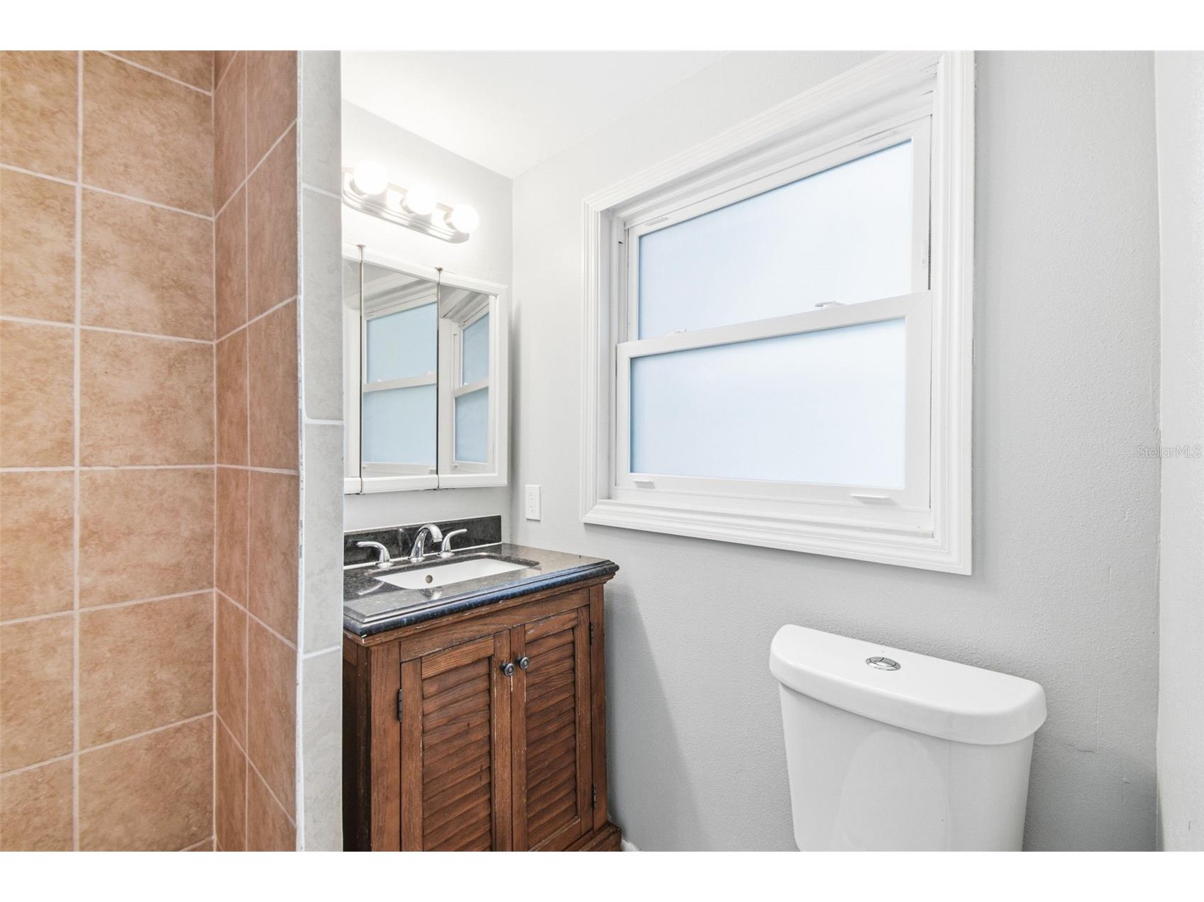 5917 Olive Avenue Sarasota FL 34231 O6411402 image40