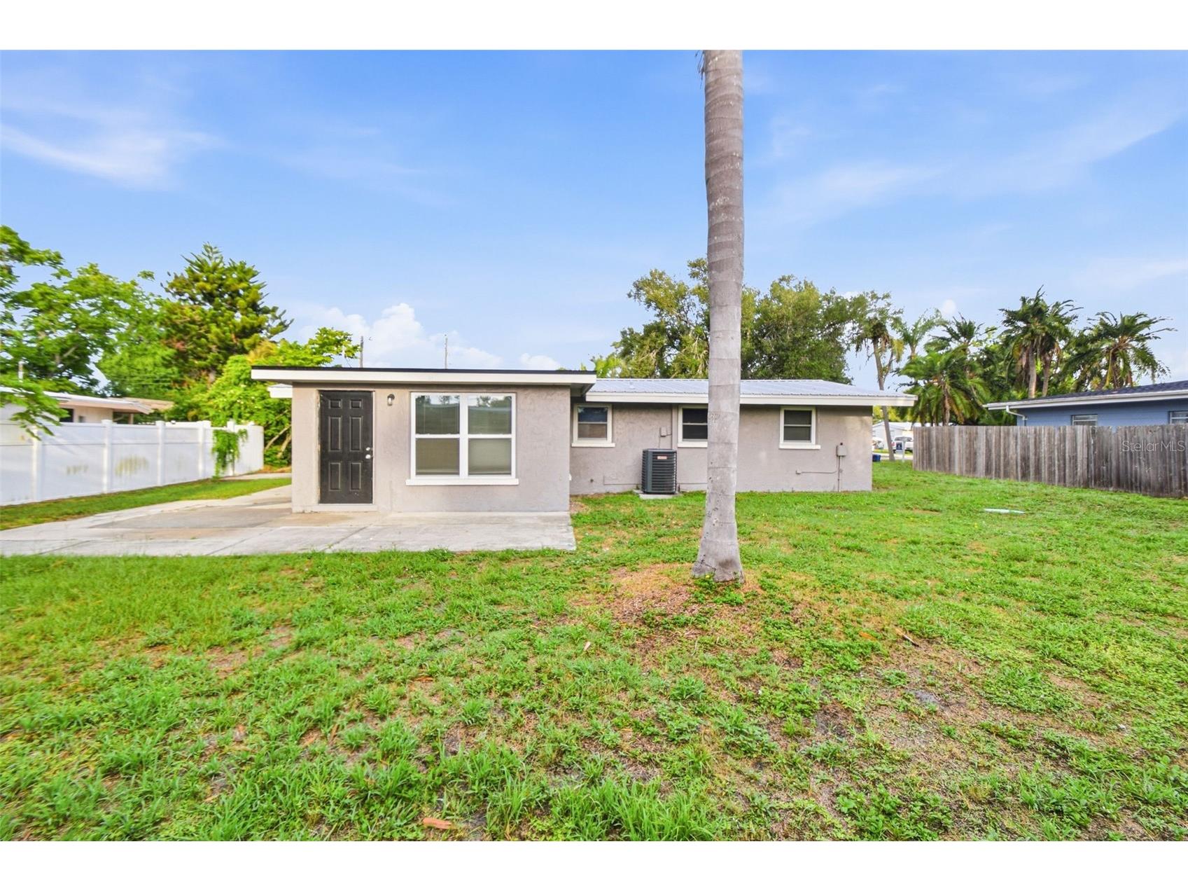 5917 Olive Avenue Sarasota FL 34231 O6411402 image47