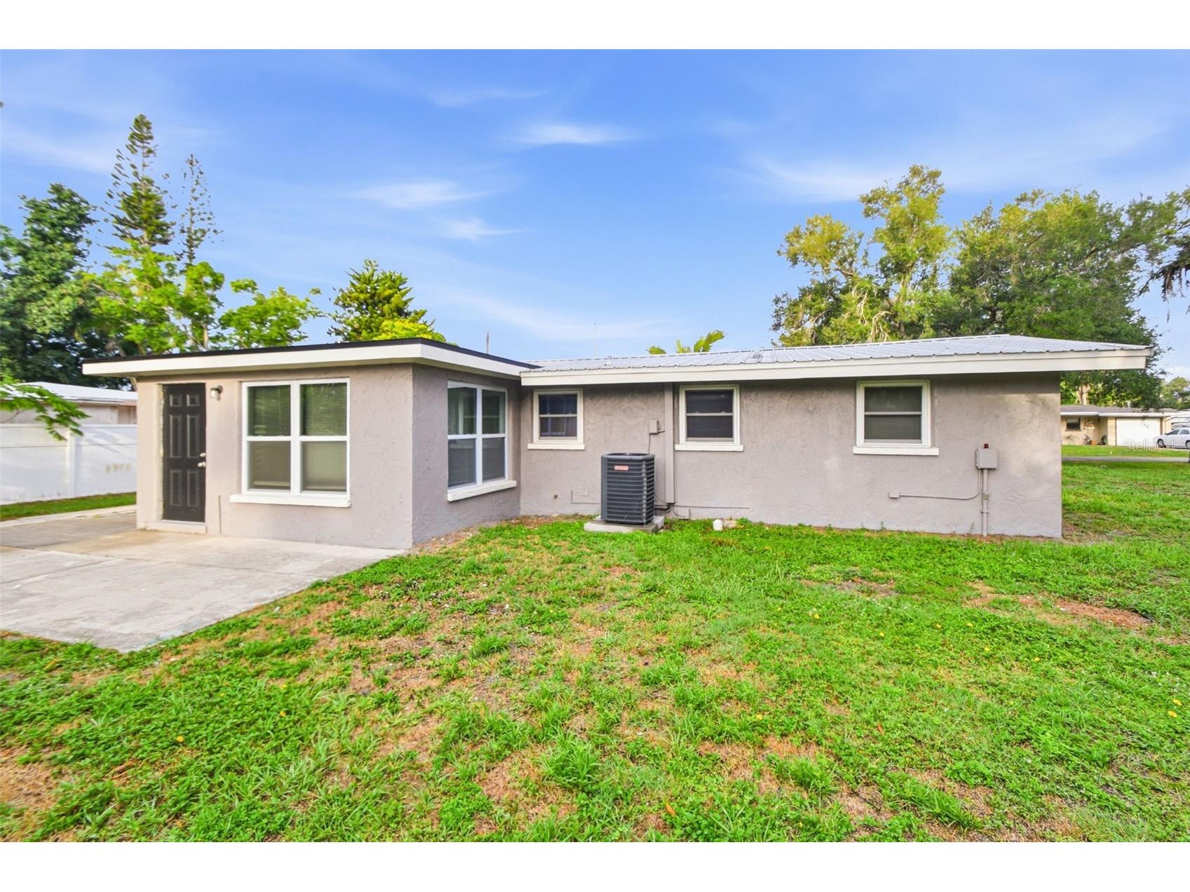 5917 Olive Avenue Sarasota FL 34231 O6411402 image48
