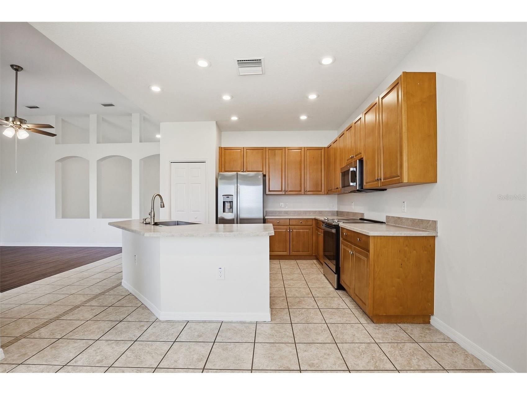 5917 Wedgefield Drive Zephyrhills FL 33541 O6394376 image19