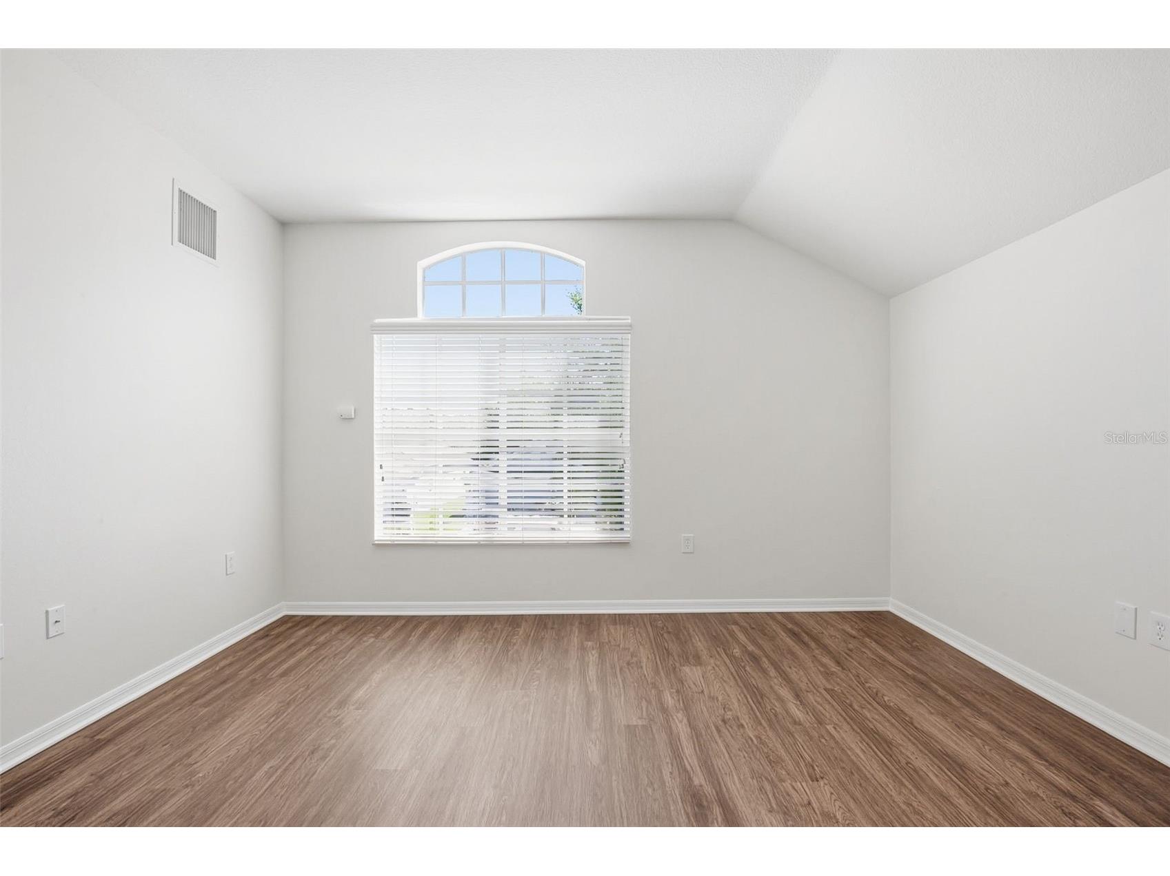 5917 Wedgefield Drive Zephyrhills FL 33541 O6394376 image36