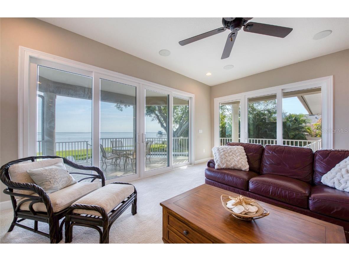 5918 Bahama Shores Drive S Saint Petersburg FL 33705 TB8460952 image25