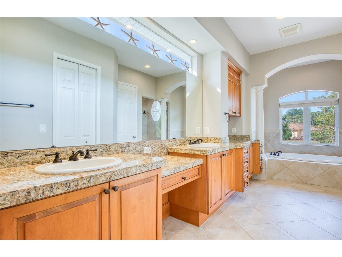 5918 Bahama Shores Drive S Saint Petersburg FL 33705 TB8460952 image34