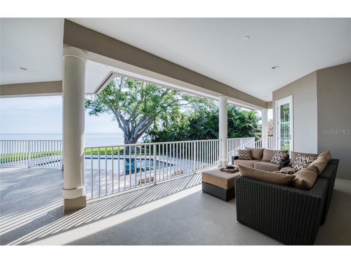 5918 Bahama Shores Drive S Saint Petersburg FL 33705 TB8460952 image42