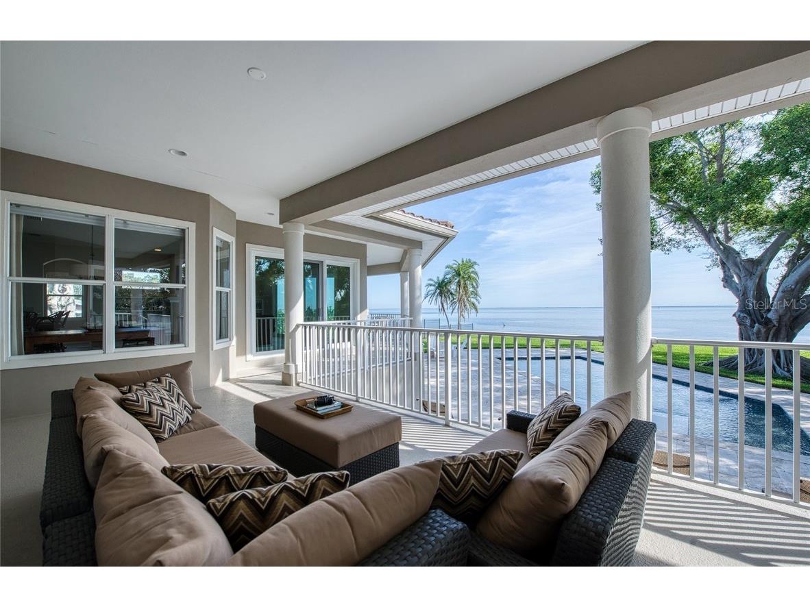 5918 Bahama Shores Drive S Saint Petersburg FL 33705 TB8460952 image43