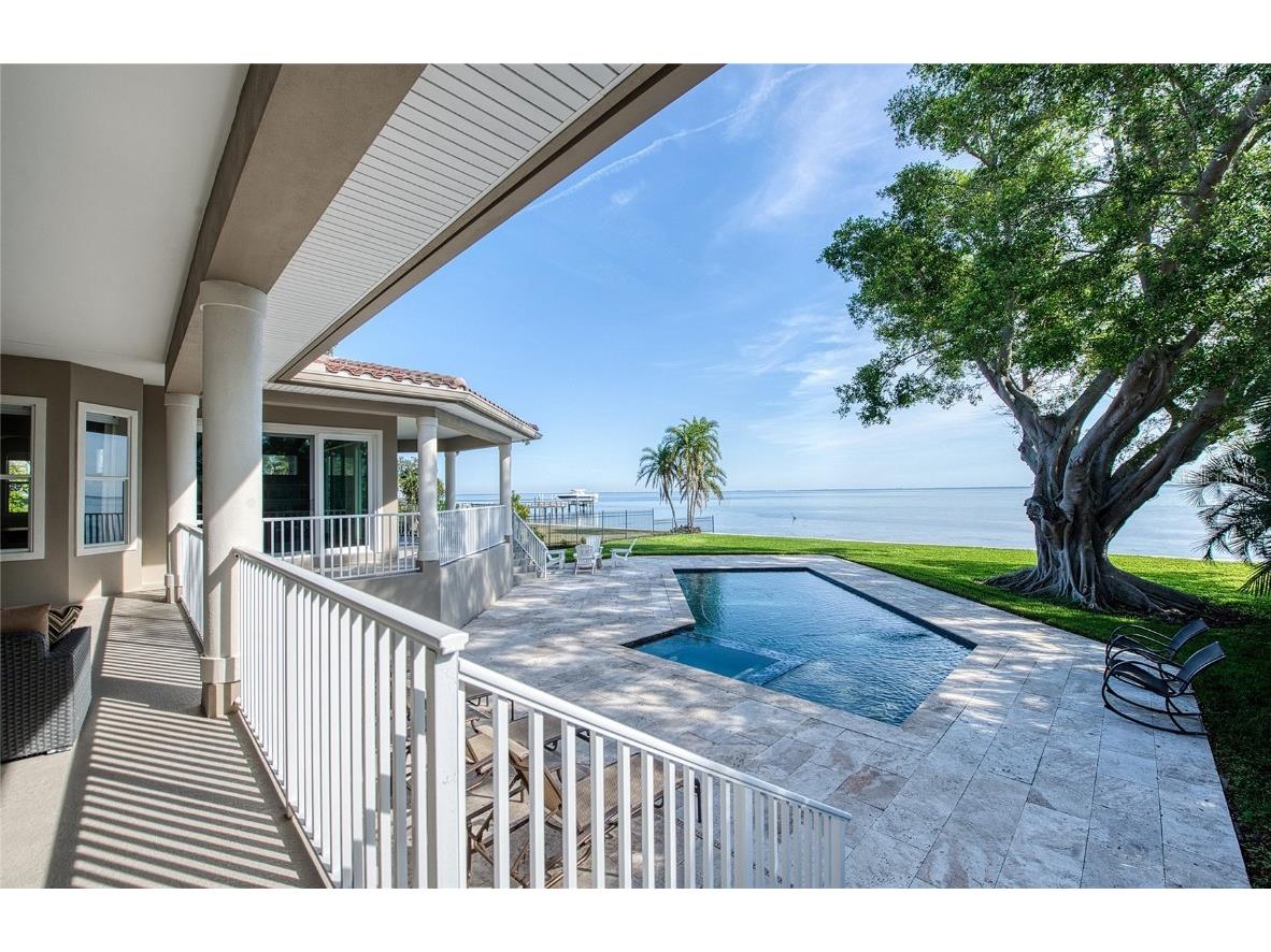 5918 Bahama Shores Drive S Saint Petersburg FL 33705 TB8460952 image44