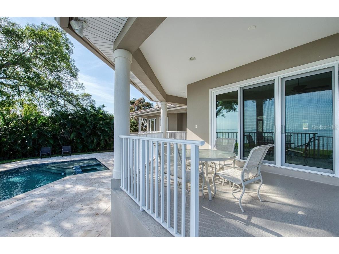 5918 Bahama Shores Drive S Saint Petersburg FL 33705 TB8460952 image48