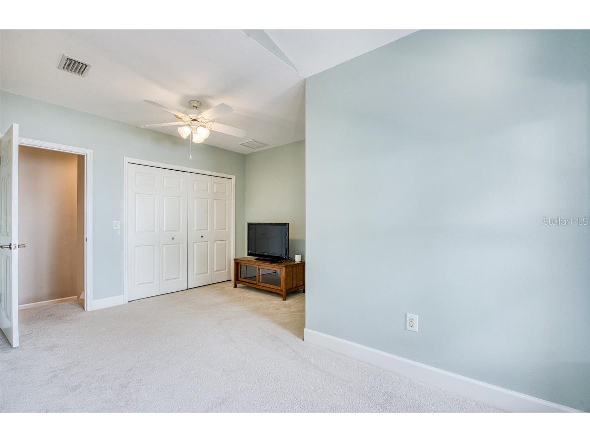 5918 Bahama Shores Drive S Saint Petersburg FL 33705 TB8460952 image64