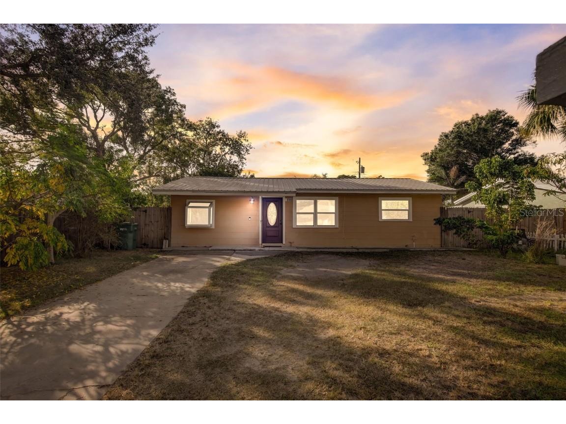 5918 Mckee Lake Drive N Saint Petersburg FL 33709 U8218386 image1