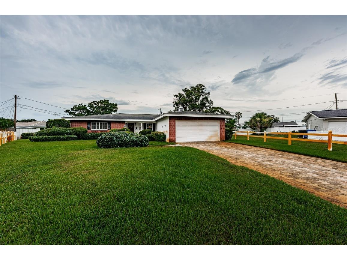 5919 35th Avenue N Saint Petersburg FL 33703 TB8392296 image1