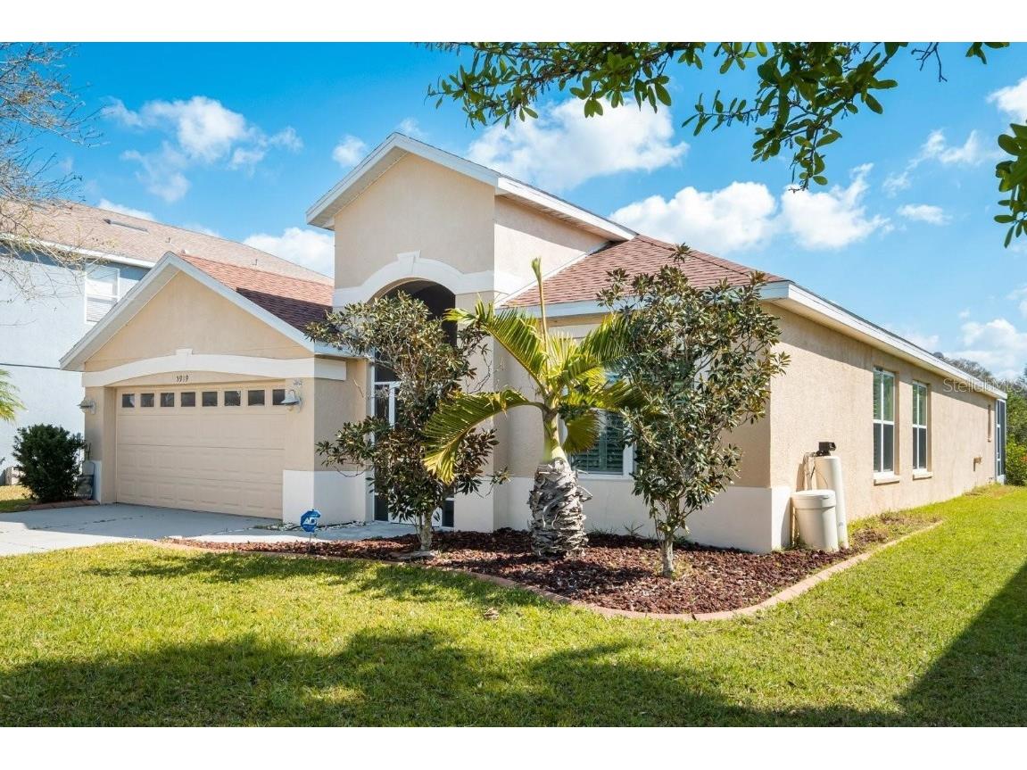 5919 53rd Lane E Bradenton FL 34203 A4577980 image1