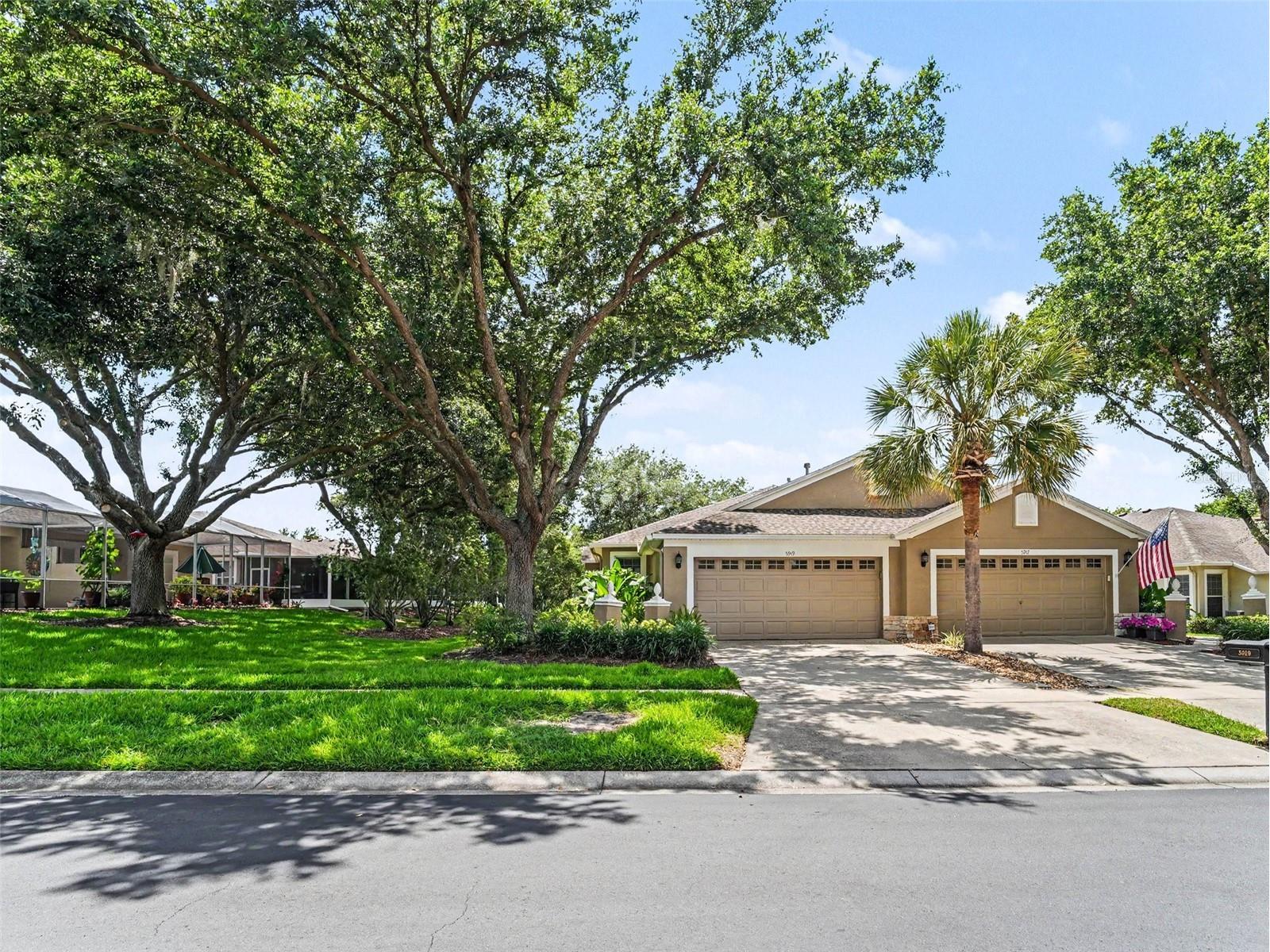 5919 Phoebenest Drive Lithia FL 33547 TB8510789 image2