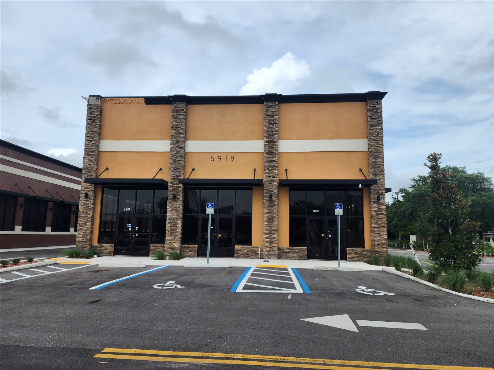 5919 S Orange Blossom Trail Trail #110 Orlando FL 32809 O6385888 image1
